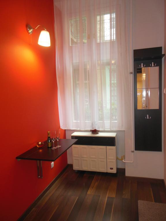 Miniapartman Budapest Eksteriør bilde
