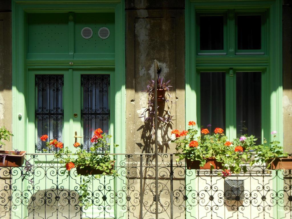 Miniapartman Budapest Eksteriør bilde